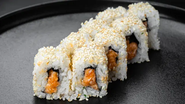 Spicy Salmon Roll